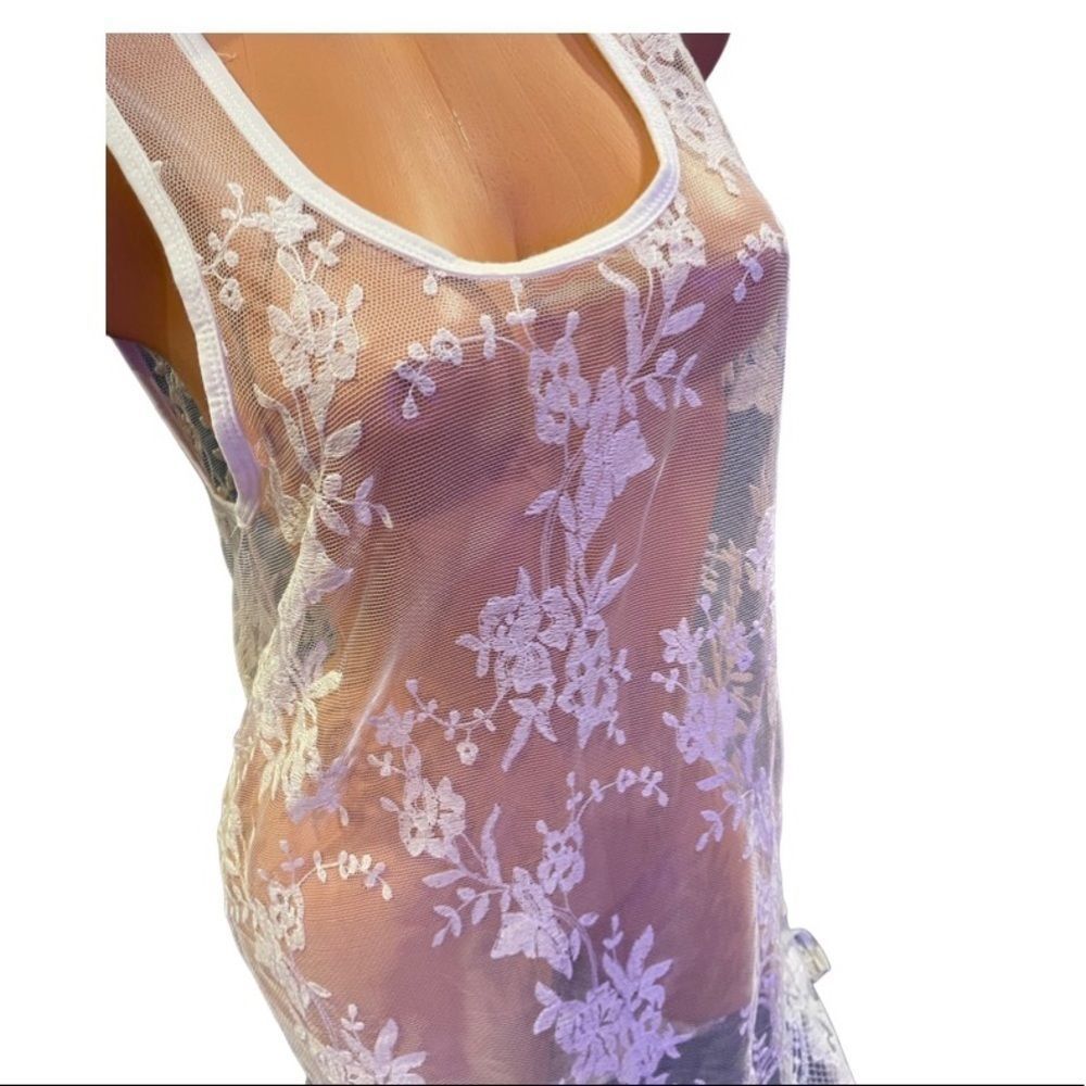 NWOT! Pins and Needles Lace Dress